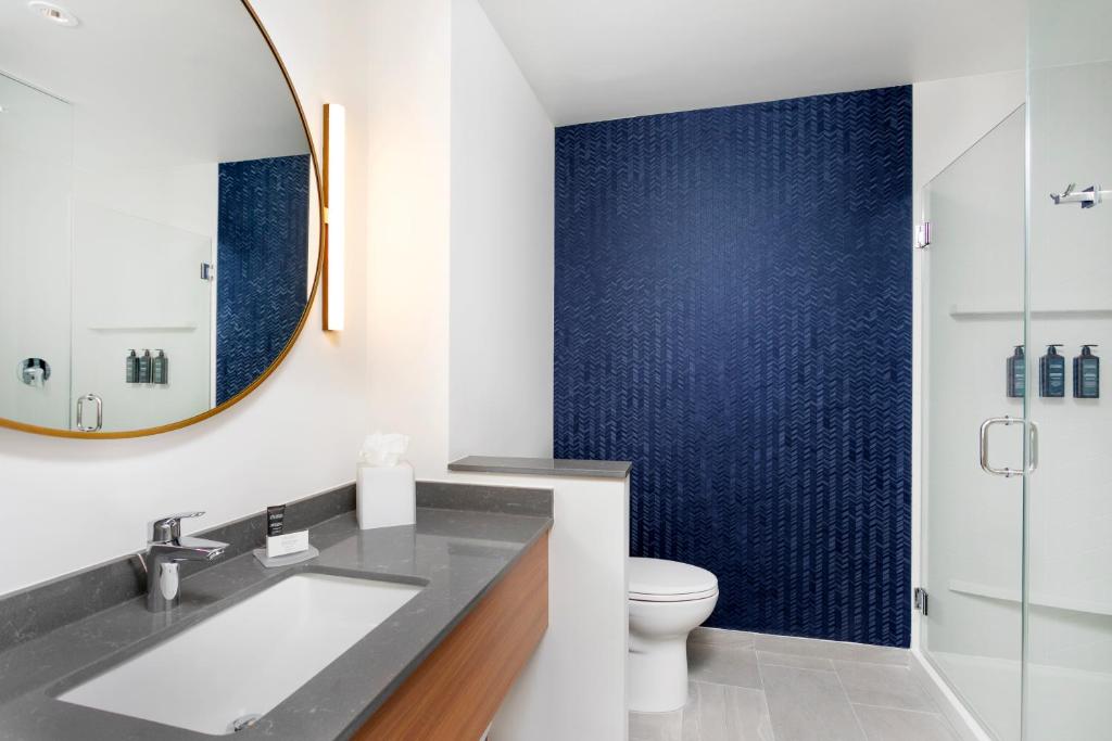 Fairfield By Marriott Luquillo Beach Puerto Rico Bathroom