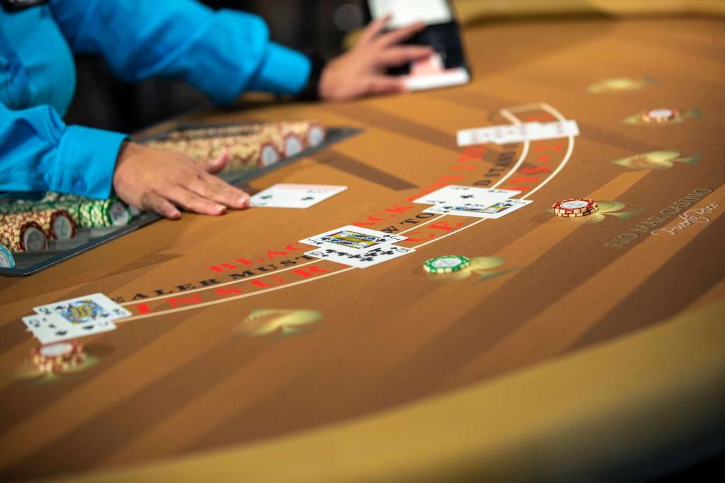 Wyndham Grand Rio Mar Rainforest Beach And Golf Resort Luquillo Beach Puerto Rico Card Table